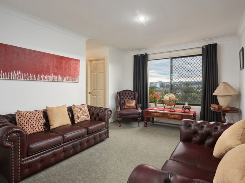 4/1 Alexandrina Drive, Varsity Lakes QLD 4227