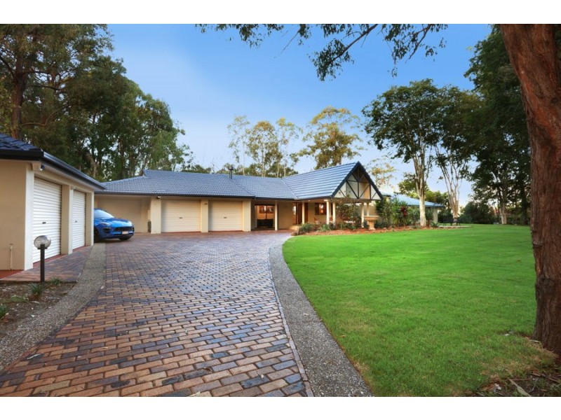 4 Koala Street, Parkwood QLD 4214