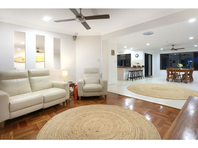 4 Koala Street, Parkwood QLD 4214