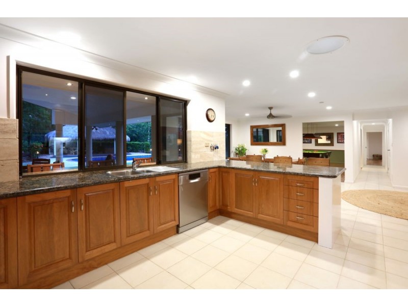 4 Koala Street, Parkwood QLD 4214