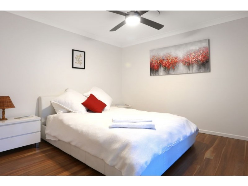 4 Koala Street, Parkwood QLD 4214