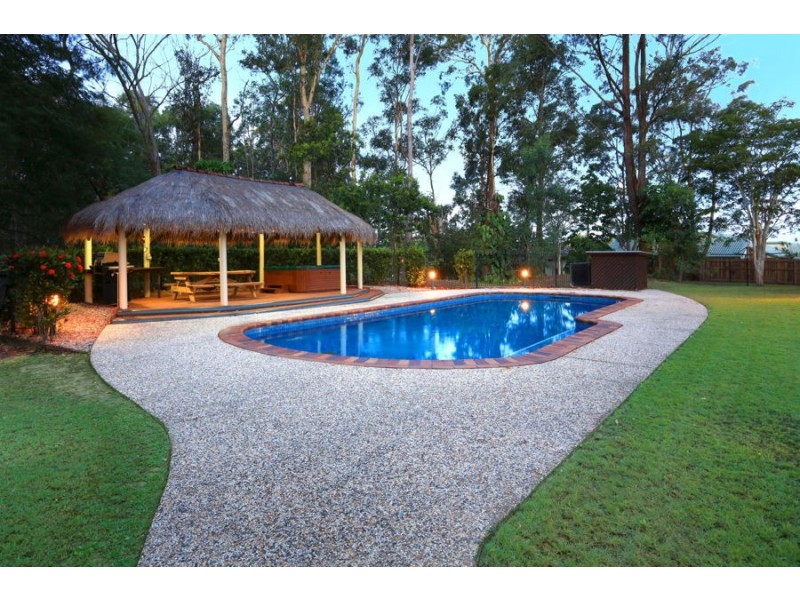 4 Koala Street, Parkwood QLD 4214