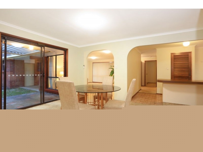 58 Macquarie Avenue, Molendinar QLD 4214