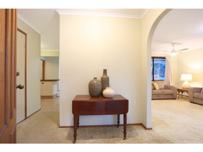 58 Macquarie Avenue, Molendinar QLD 4214