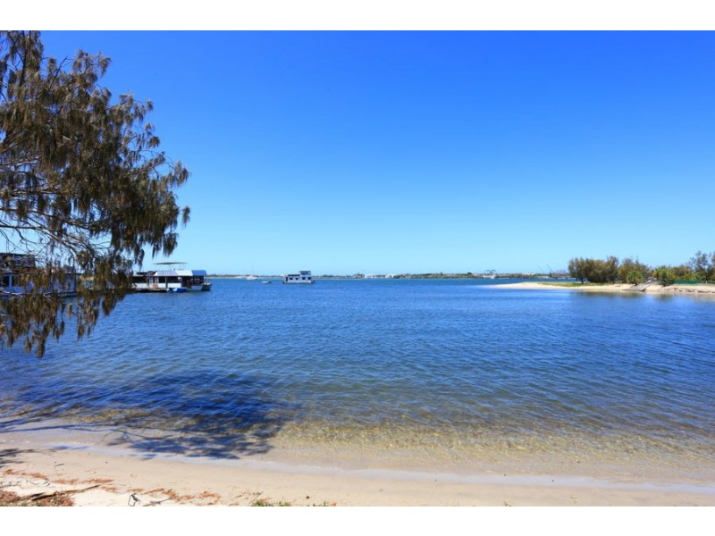 8/40 Little Norman Street, Southport QLD 4215