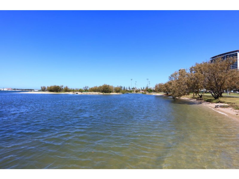 8/40 Little Norman Street, Southport QLD 4215