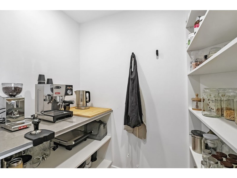 1102/157 Old Burleigh Road, Broadbeach QLD 4218