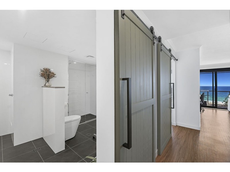 1102/157 Old Burleigh Road, Broadbeach QLD 4218