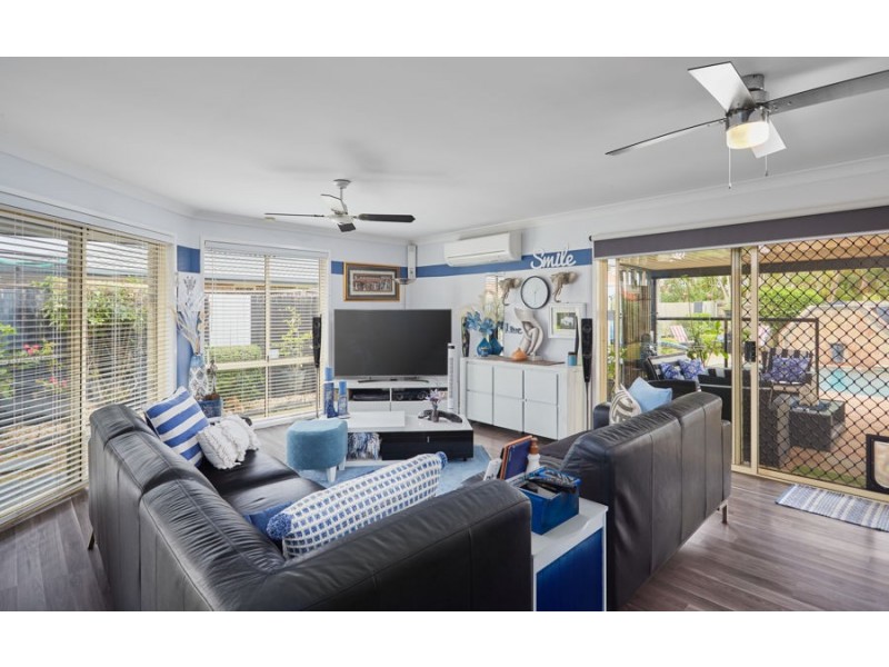 10 Bushlark Street, Varsity Lakes QLD 4227