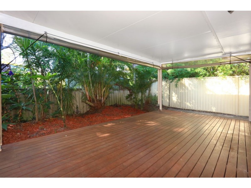 2/19 Tallebudgera Drive, Palm Beach QLD 4221