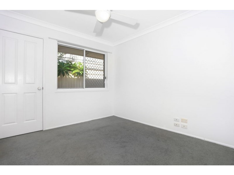 2/19 Tallebudgera Drive, Palm Beach QLD 4221