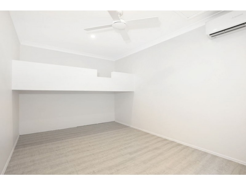 2/19 Tallebudgera Drive, Palm Beach QLD 4221