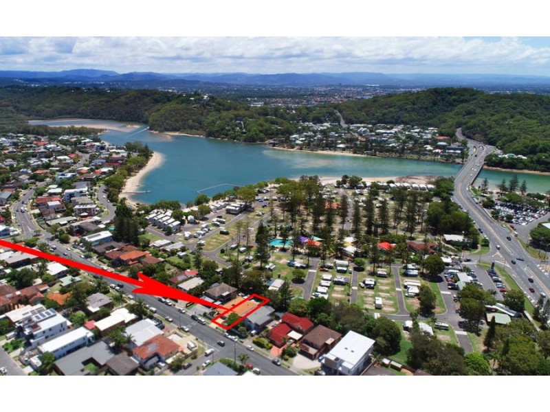 2/19 Tallebudgera Drive, Palm Beach QLD 4221