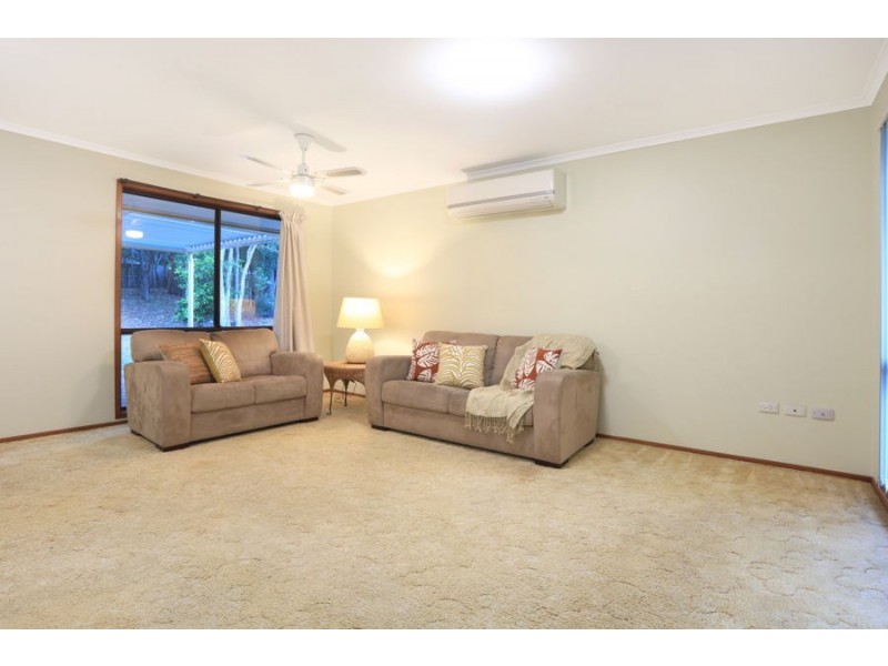 58 Macquarie Avenue, Molendinar QLD 4214