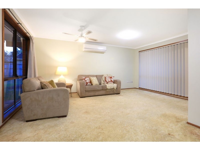 58 Macquarie Avenue, Molendinar QLD 4214
