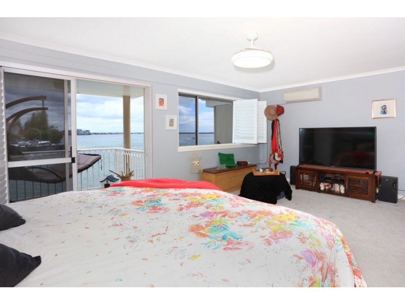 40/3 Marina Crescent, Hollywell QLD 4216