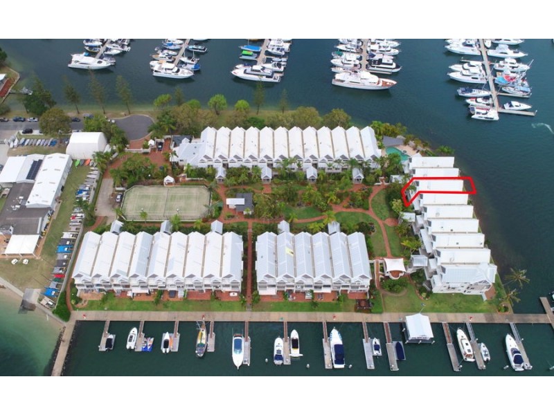 40/3 Marina Crescent, Hollywell QLD 4216