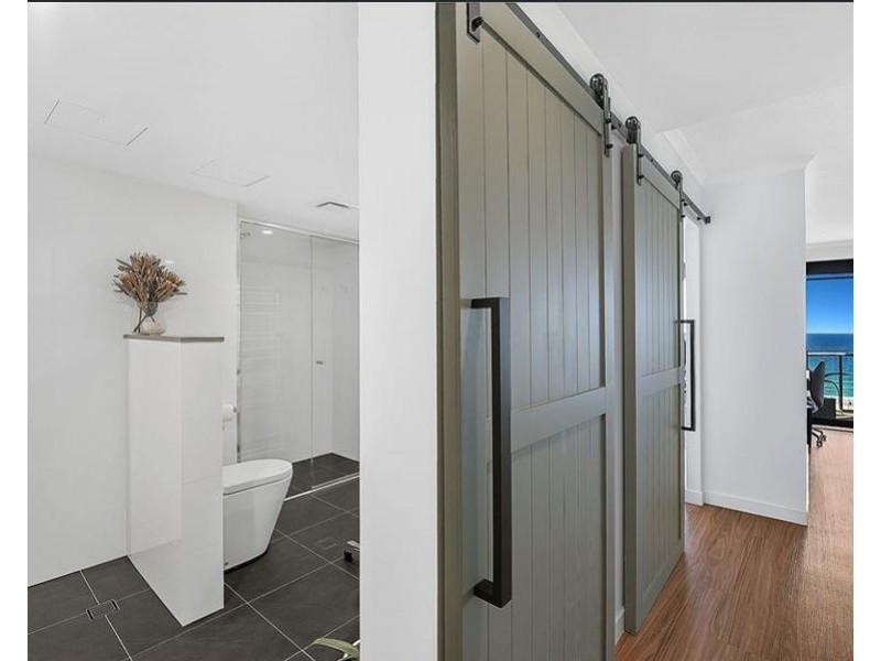 1102/157 Old Burleigh Road, Broadbeach QLD 4218