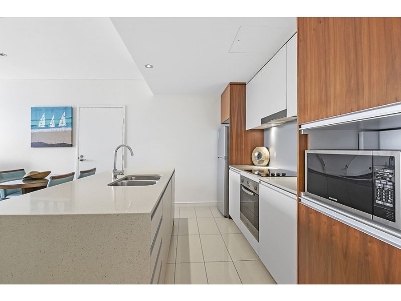 203/3018 Surfers Paradise Blvd, Surfers Paradise QLD 4217