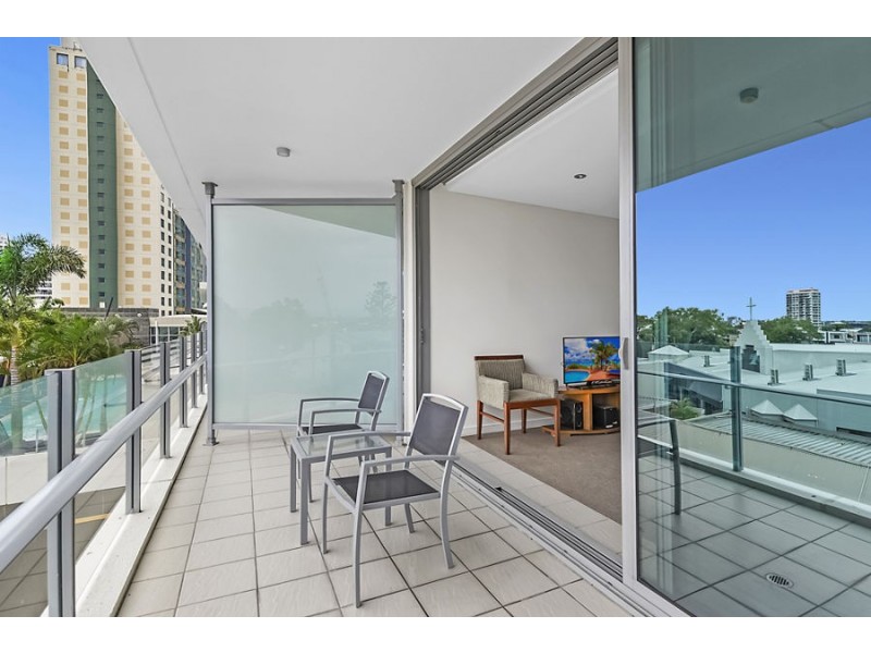 203/3018 Surfers Paradise Blvd, Surfers Paradise QLD 4217