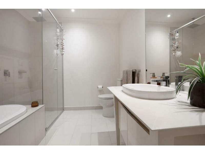 14/1 Residences Circuit, Pimpama QLD 4209