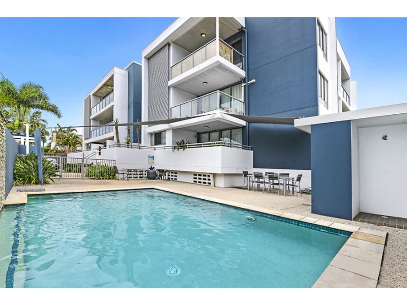 2/2254 Gold Coast Highway, Mermaid Beach QLD 4218