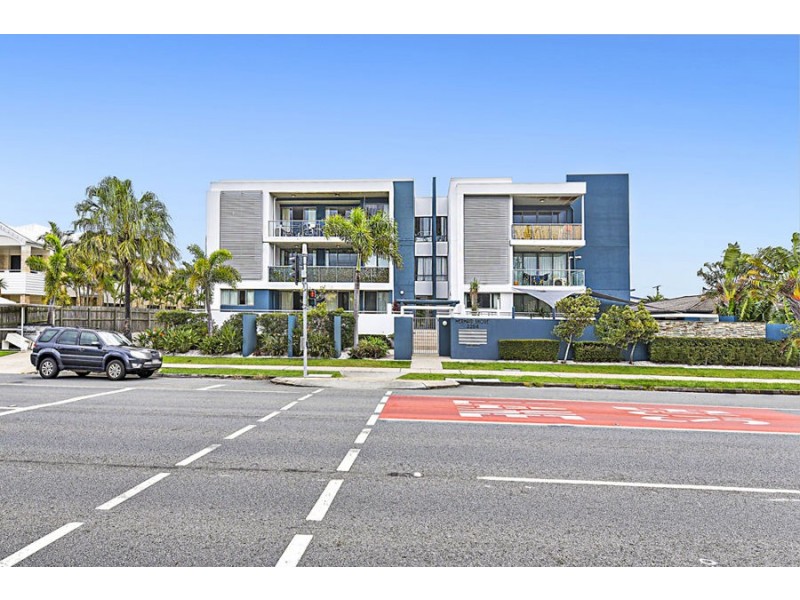 2/2254 Gold Coast Highway, Mermaid Beach QLD 4218