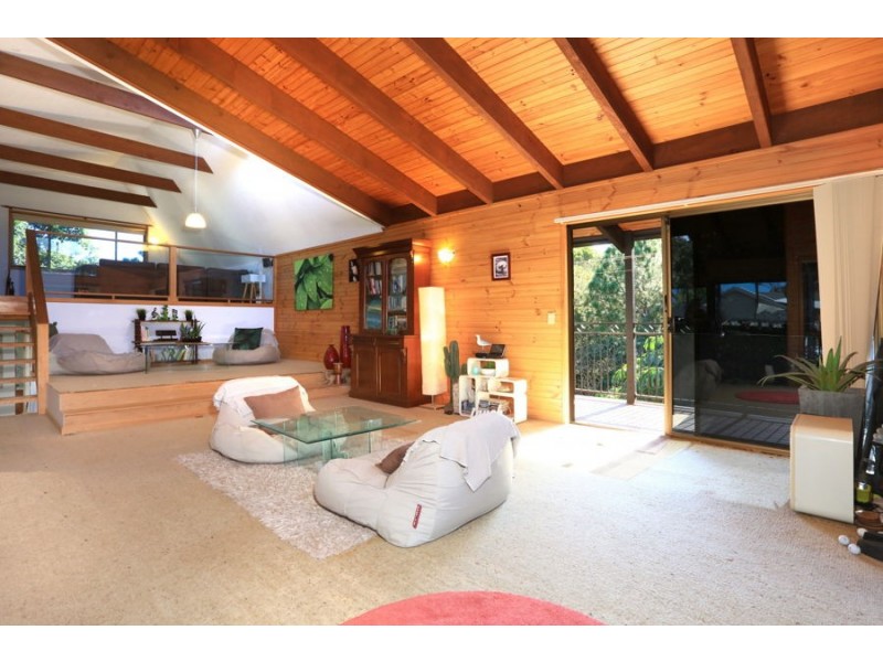 5 Bindoon Close, Elanora QLD 4221