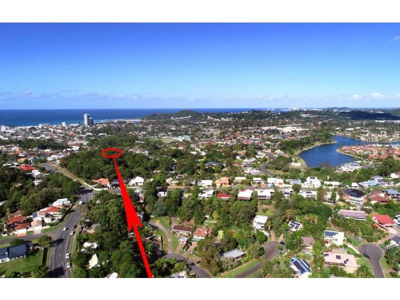5 Bindoon Close, Elanora QLD 4221