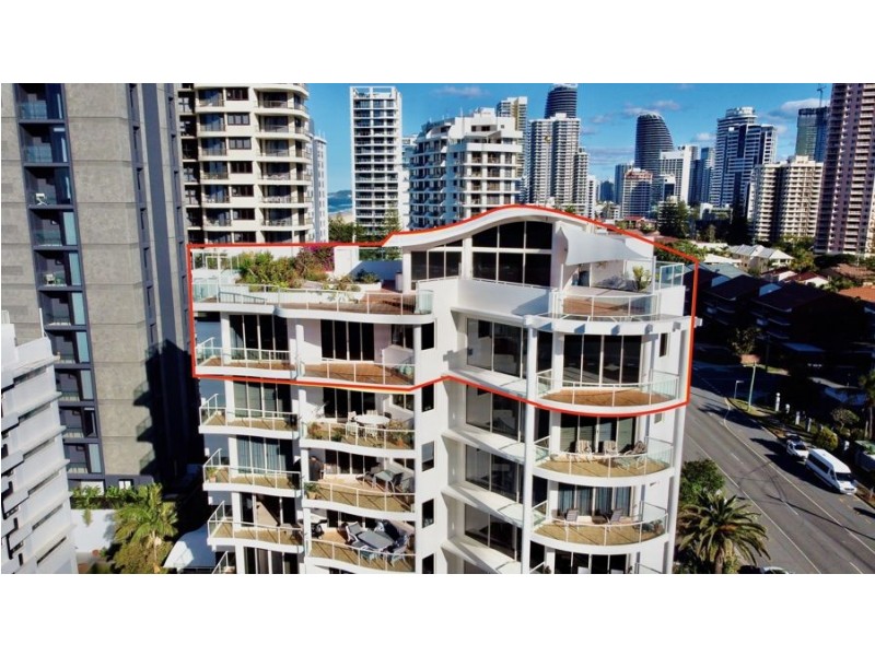 8/106 Old Burleigh Road, Broadbeach QLD 4218