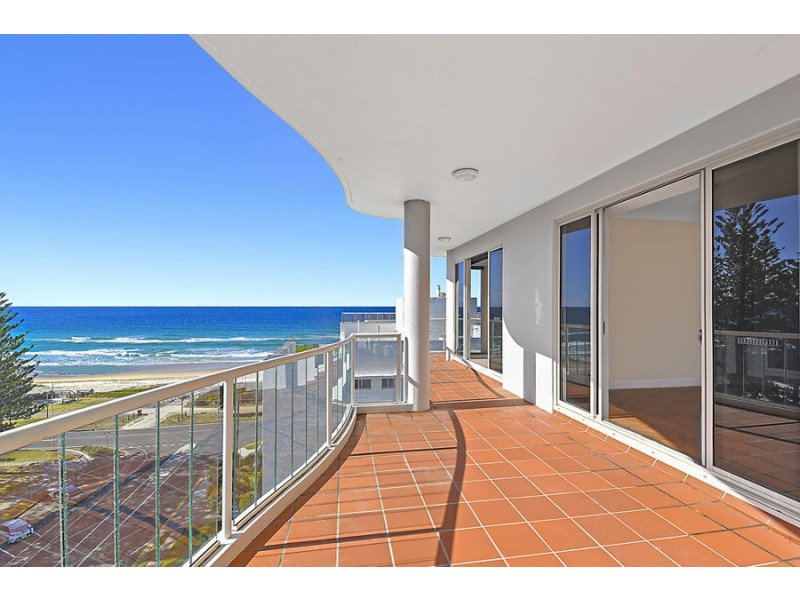 8/106 Old Burleigh Road, Broadbeach QLD 4218