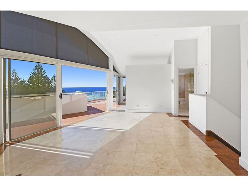 8/106 Old Burleigh Road, Broadbeach QLD 4218