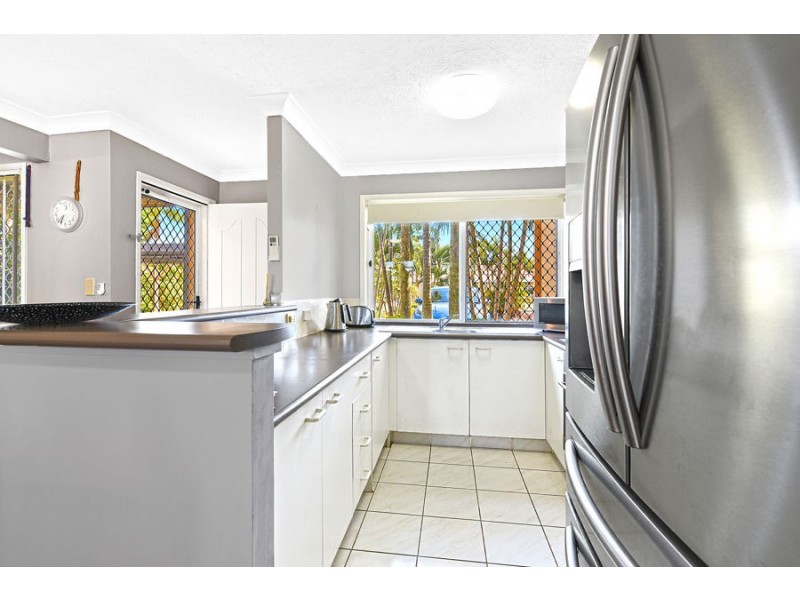 43/50 St Kevins Avenue, Benowa QLD 4217