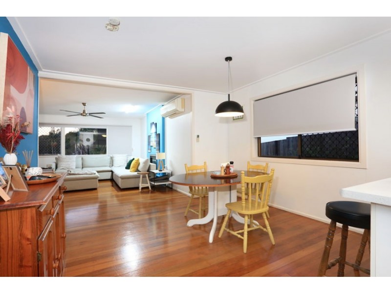 104 Kindra Ave, Southport QLD 4215