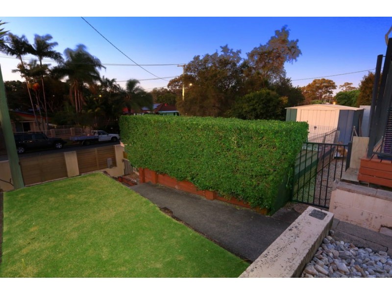 104 Kindra Ave, Southport QLD 4215