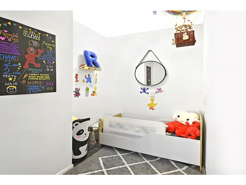 8/142 Stanhill Drive, Chevron Island QLD 4217