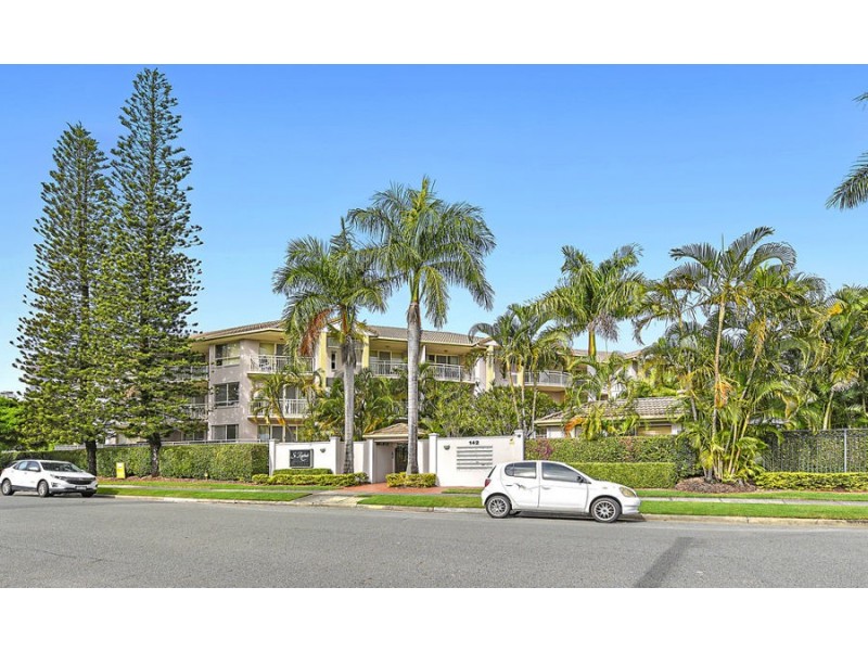 8/142 Stanhill Drive, Chevron Island QLD 4217