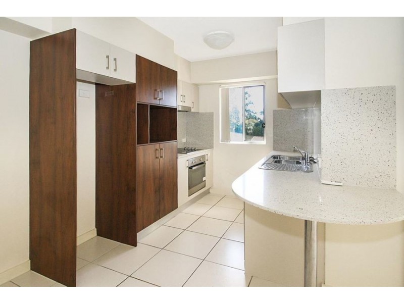 24 /148 High Street, Southport QLD 4215