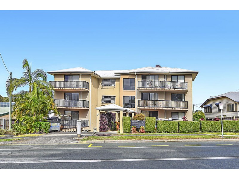 4/2 Johnston Street, Southport QLD 4215