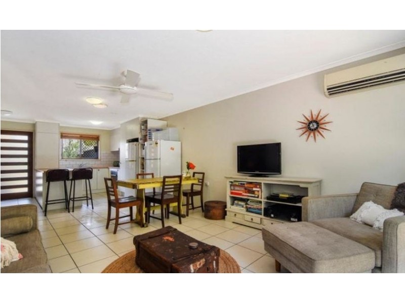 13/164 High Street, Southport QLD 4215