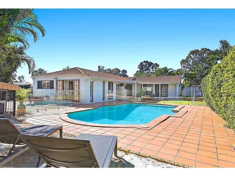 3 Wylah Street, Varsity Lakes QLD 4227