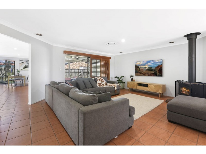 3 Wylah Street, Varsity Lakes QLD 4227