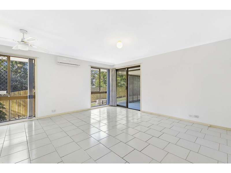 4 Bridle Lane, Molendinar QLD 4214