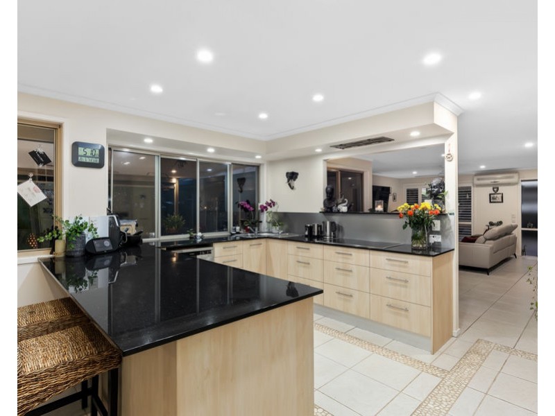 3 Cremorne Court, Robina QLD 4226