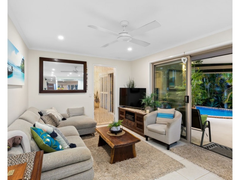 3 Cremorne Court, Robina QLD 4226