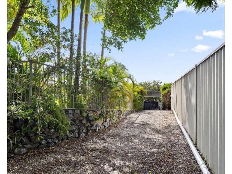 218 Ron Penhaligon Way, Robina QLD 4226