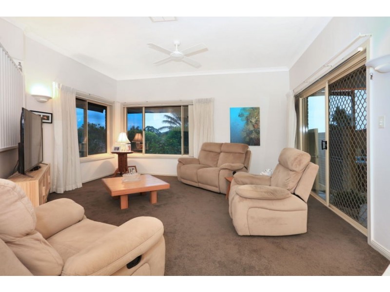 5 Birkdale Street, Robina QLD 4226