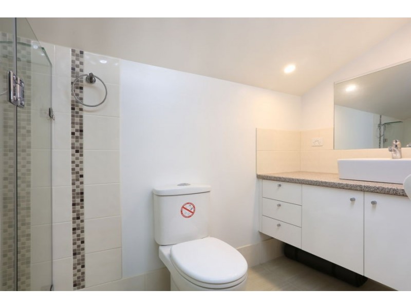 5 Birkdale Street, Robina QLD 4226