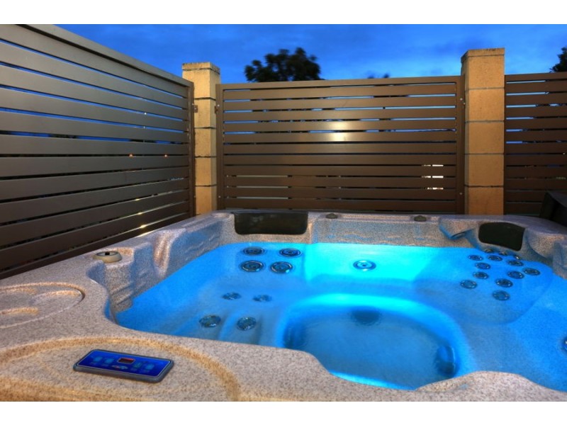 5 Birkdale Street, Robina QLD 4226