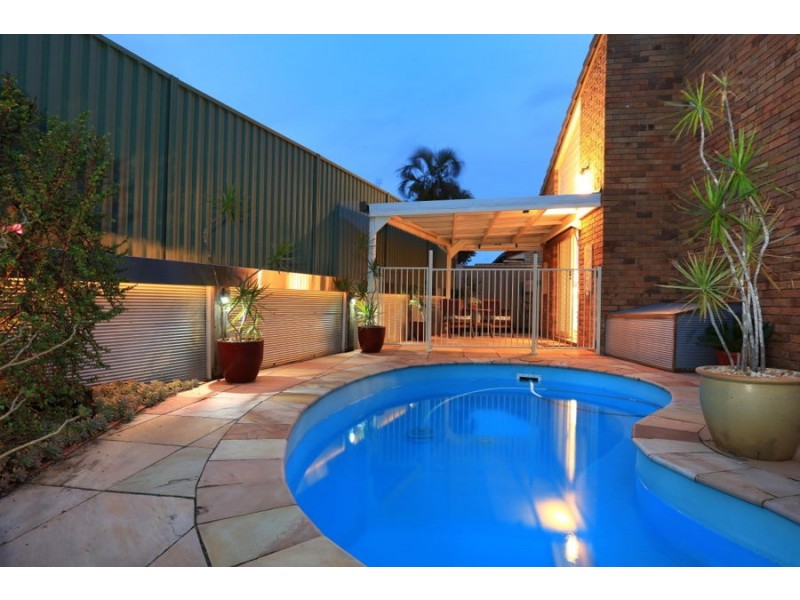 5 Birkdale Street, Robina QLD 4226